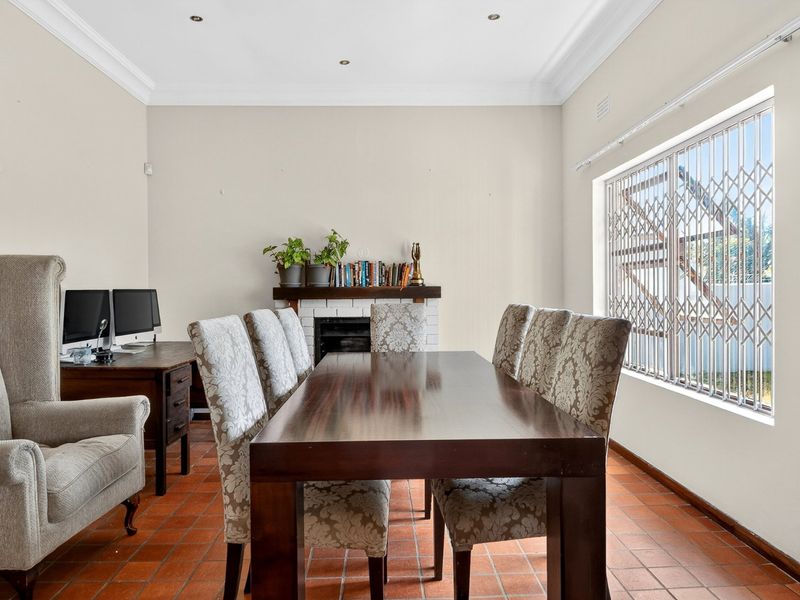 New Listing - 3 Beds 2 Baths LOCATION! LOCATION! - Photo 7