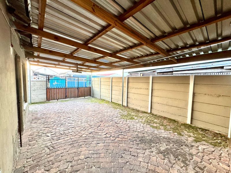 Freestanding two bedroom house for sale - Photo 9