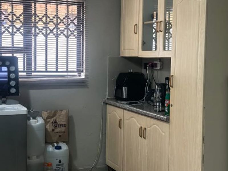 3 Bedroom Home for sale in Soshanguve Block UU – R795,000 - Photo 2