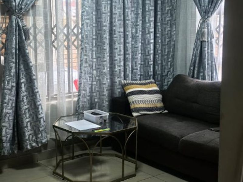 3 Bedroom Home for sale in Soshanguve Block UU – R795,000 - Photo 3