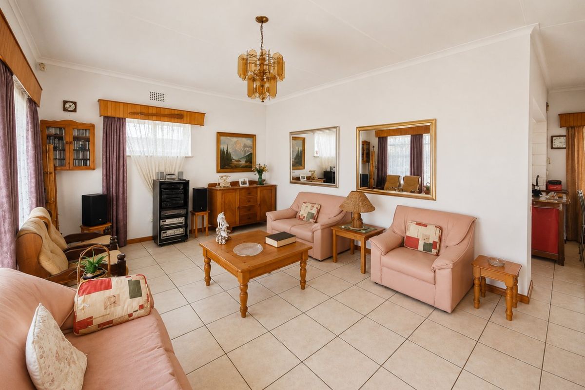 Sunnyridge Cluster home with flatlet and garden charm close to amenities. - Photo 2