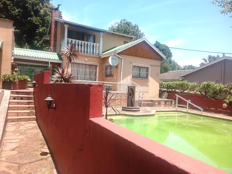 Well Maintained Double Storey Freestanding Family Home with Pool in Sought after Suburb- Townbush Road, Ferncliffe, Pmb - Photo 10