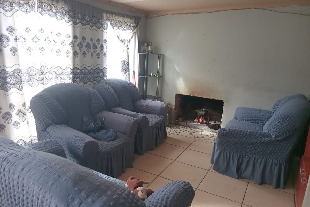 Country Charm Meets Comfortable Living in Riviersonderend - Photo 5