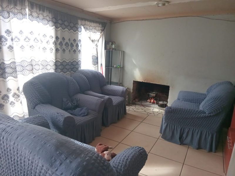 Country Charm Meets Comfortable Living in Riviersonderend - Photo 5