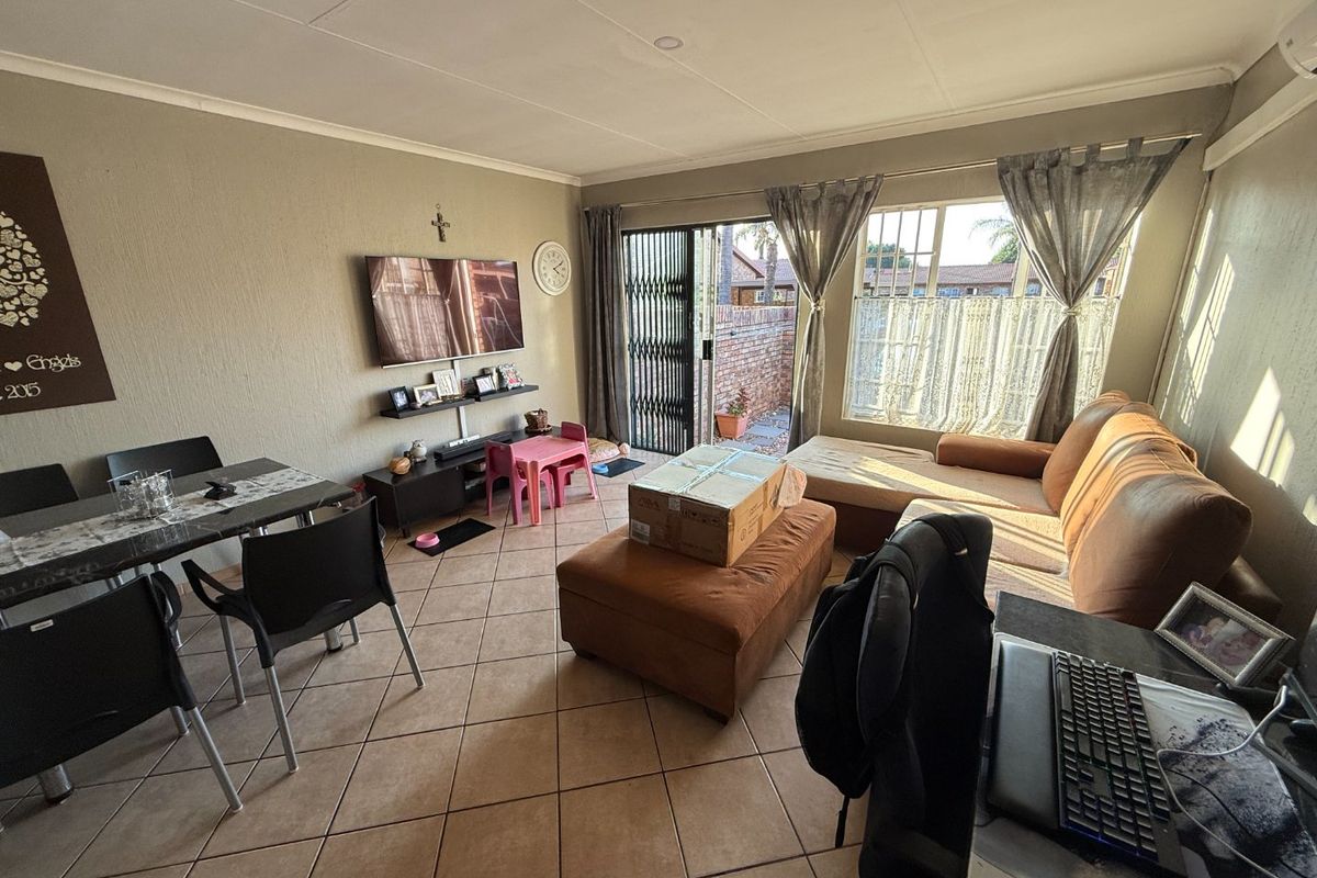 Modern Neat Simplex! - Photo 4