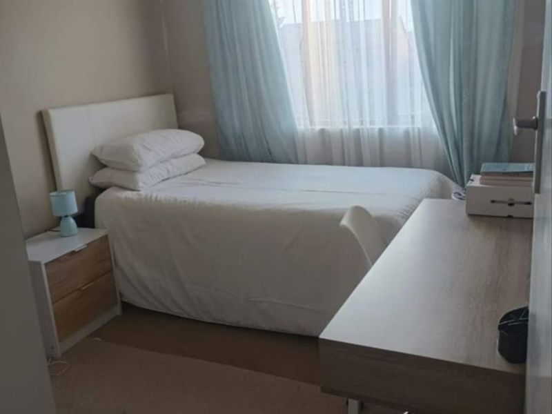3 Bedroom 2 Bathroom Townhouse for Rent - Photo 9