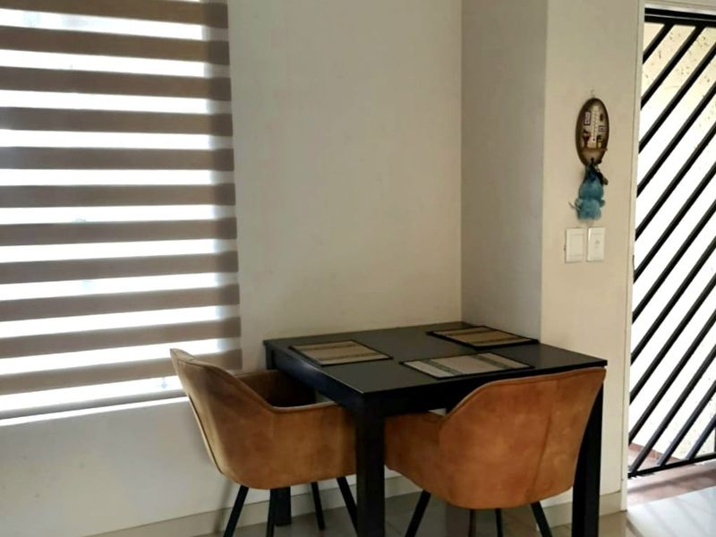 Modern 2 Bedroom 1 Bathroom Apartment in Rynfield - Photo 5