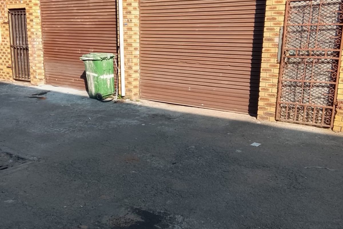 Prime Springfield Park industrial space for rent - Photo 5