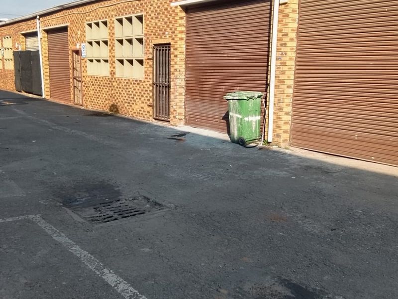 Prime Springfield Park industrial space for rent - Photo 8