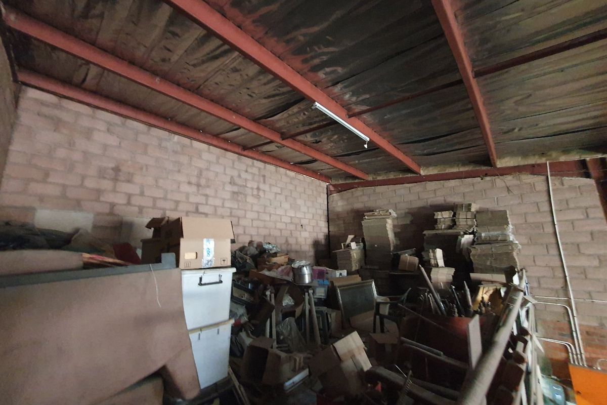 Prime Springfield Park industrial space for rent - Photo 4