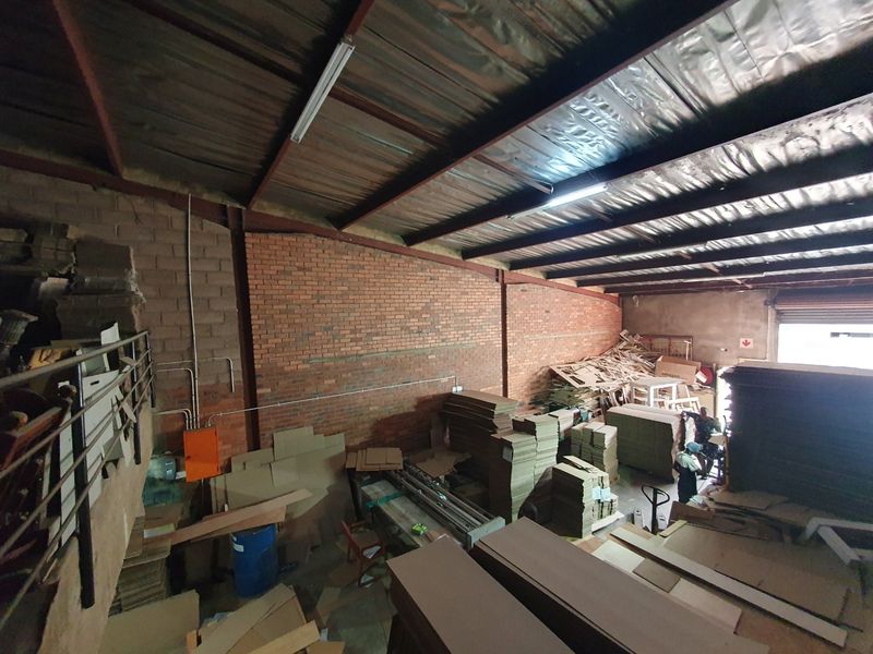 Prime Springfield Park industrial space for rent - Photo 3
