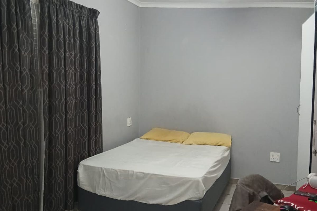 Cosy Kensington Bachelor with easy living - Photo 5