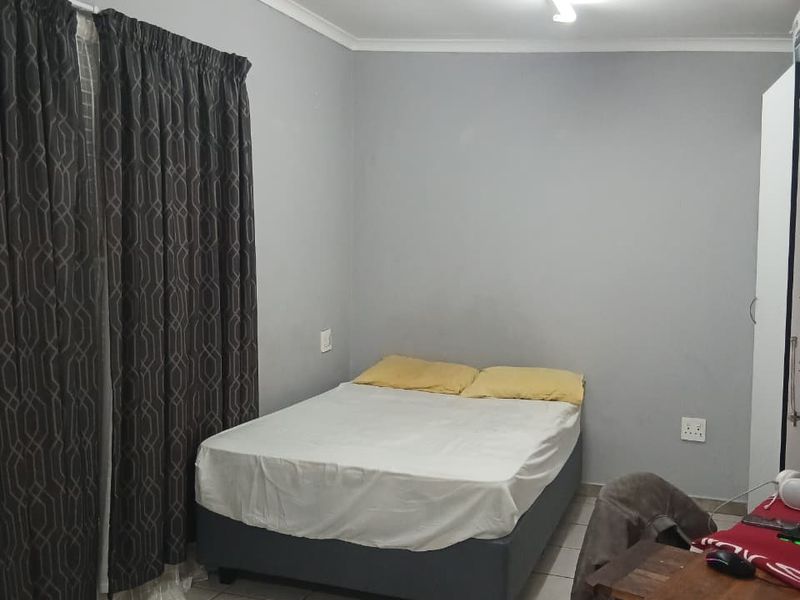 Cosy Kensington Bachelor with easy living - Photo 5