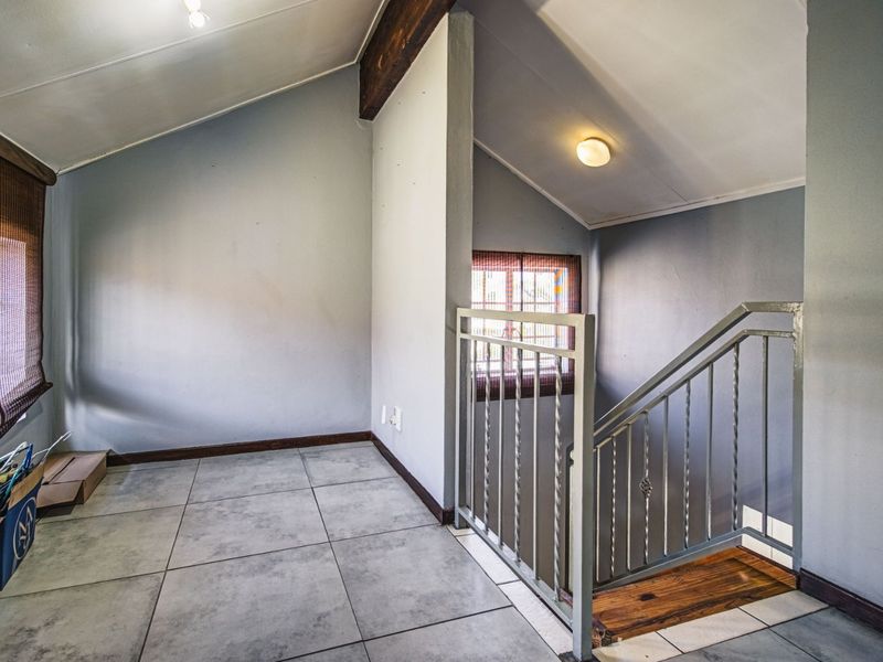 The Perfect First Home!   - Photo 9