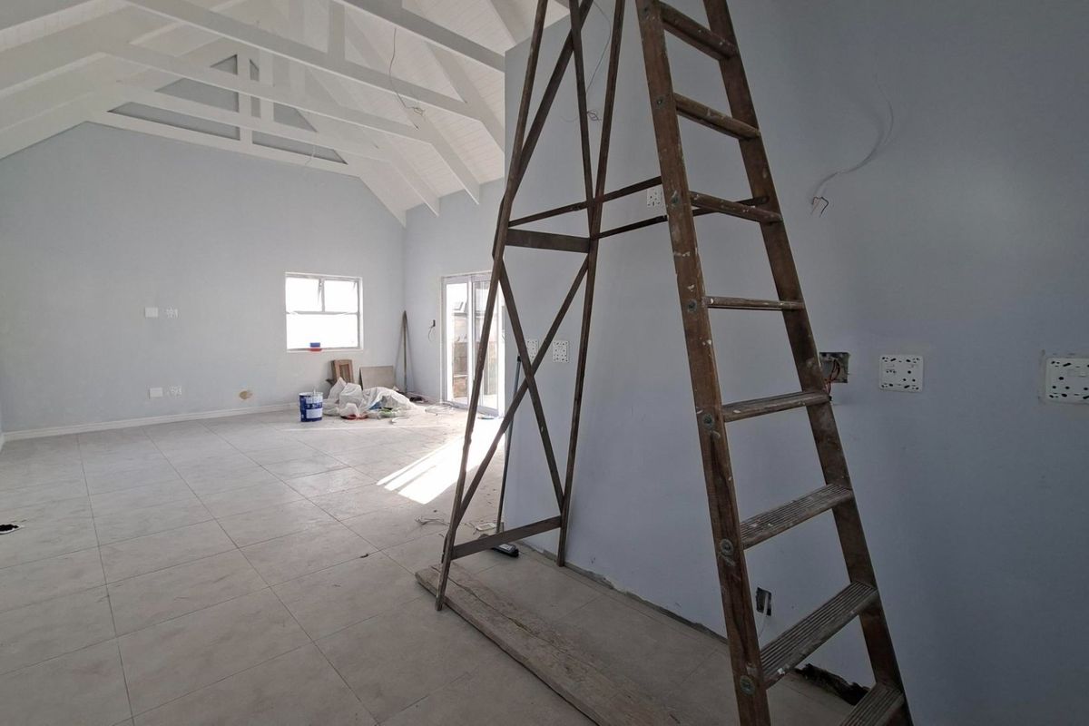 3 Bedroom House for Sale in Lampiesbaai, St Helena bay - Photo 4
