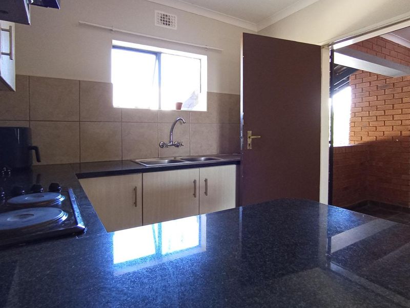 Modern 2-Bedroom Apartment for Sale in San Ridge Heights, Erand Gardens, Midrand - Photo 3