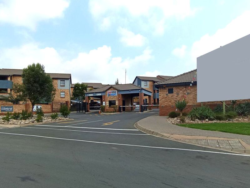 Modern 2-Bedroom Apartment for Sale in San Ridge Heights, Erand Gardens, Midrand - Photo 1
