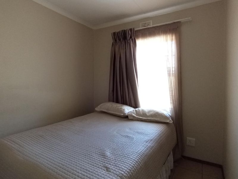 Modern 2-Bedroom Apartment for Sale in San Ridge Heights, Erand Gardens, Midrand - Photo 6