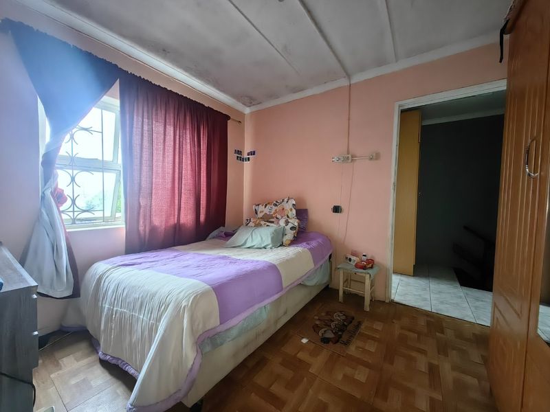 2 Bedroom Entertainers Dream in Prime Location! - Photo 3