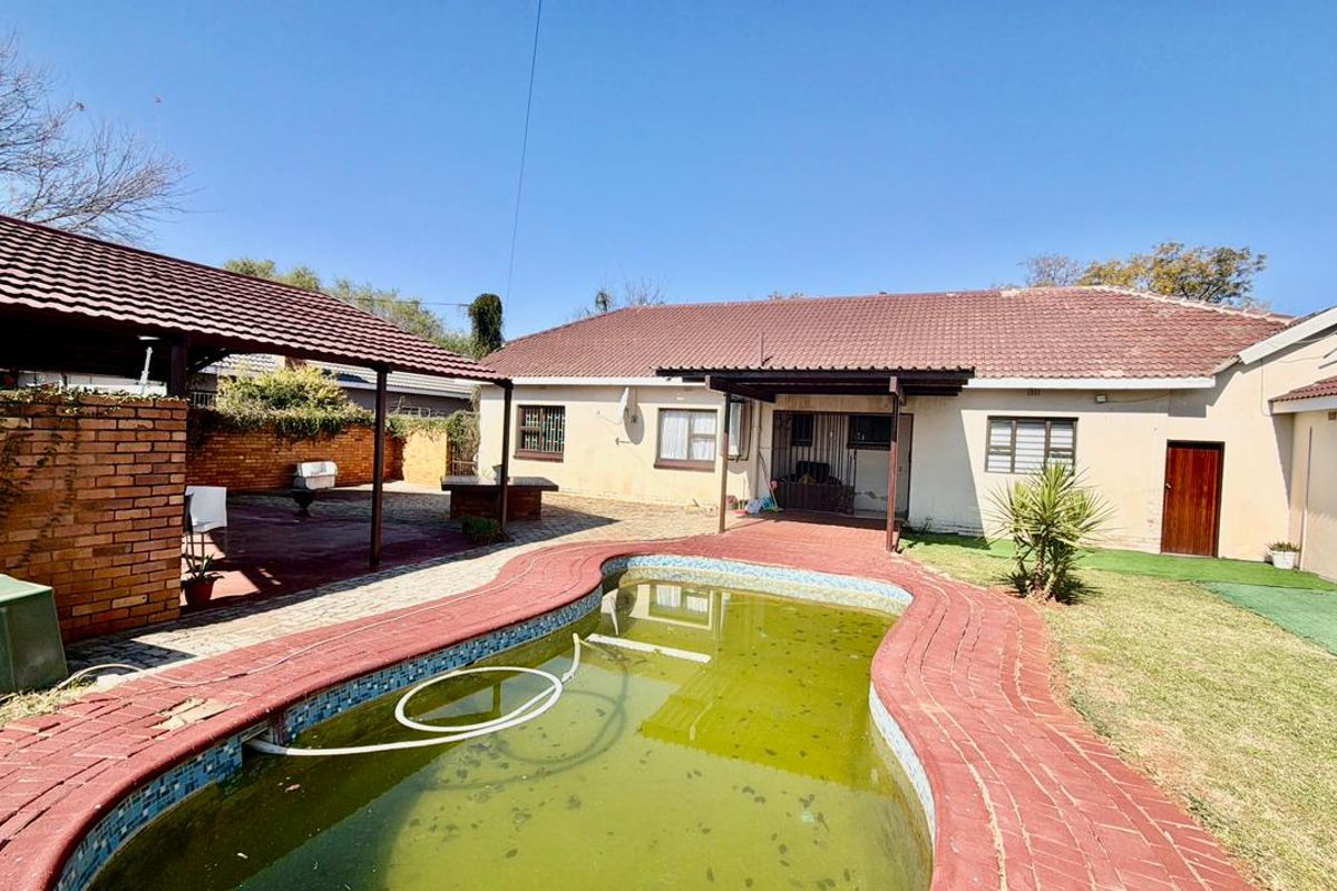 3 Bedroom house for sale in Adamayview - Photo 4