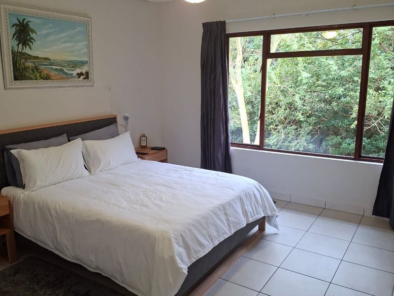 Stunning 4 Bedroom Apartment In An Eco Estate - Going For A Song! - Photo 7