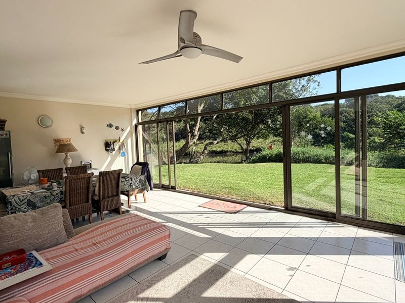 Elegant Coastal Living In St Michaels Manor - Photo 8