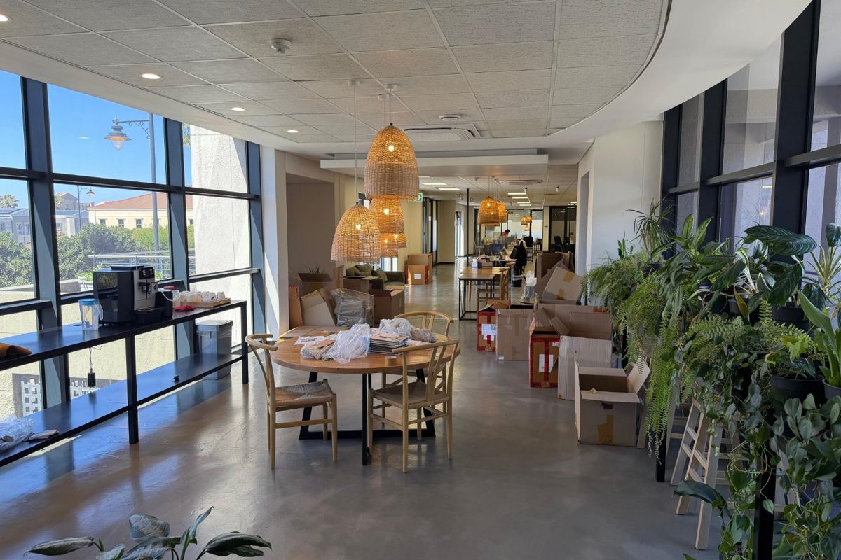 Well-Appointed Century City Workspace Near Canal Walk and Major Transport Routes - Photo 2