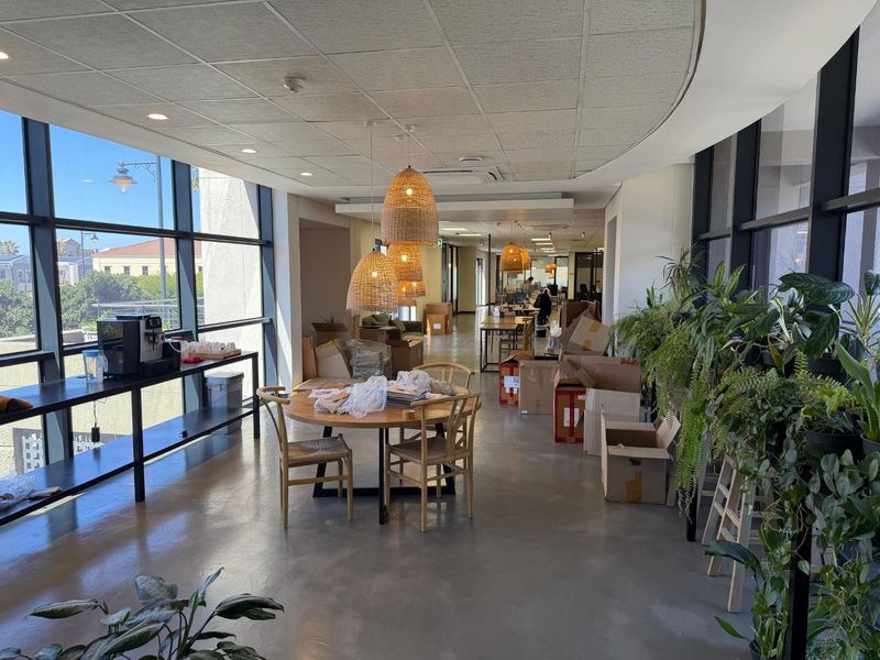 Well-Appointed Century City Workspace Near Canal Walk and Major Transport Routes - Photo 2