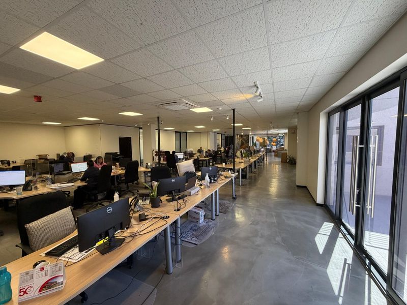 Well-Appointed Century City Workspace Near Canal Walk and Major Transport Routes - Photo 6