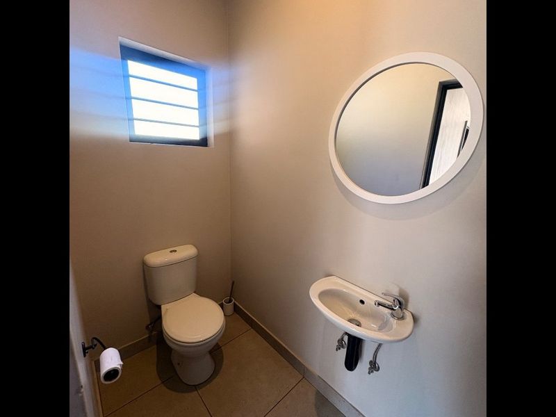 OFFICE / SALON SPACE TO RENT – PRIME LOCATION IN WILKOPPIES - Photo 4
