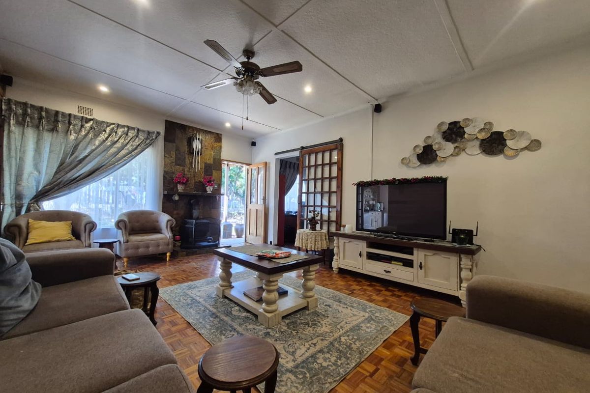 Two Homes, One Price – Perfect Family & Investment Opportunity! - Photo 4