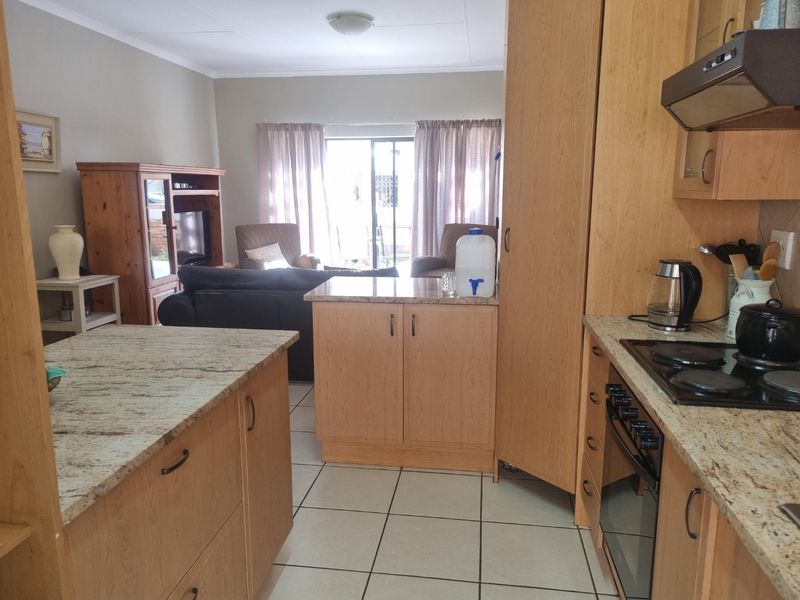 Ideal Estate Living - Photo 8