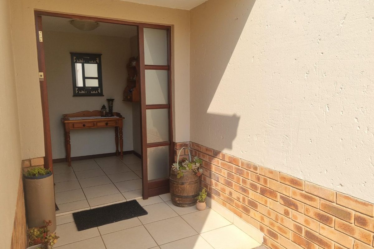 Ideal Estate Living - Photo 5