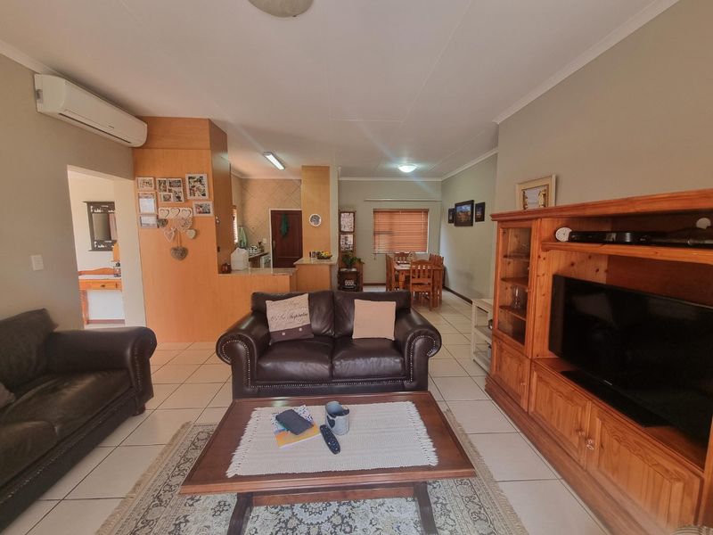 Ideal Estate Living - Photo 7