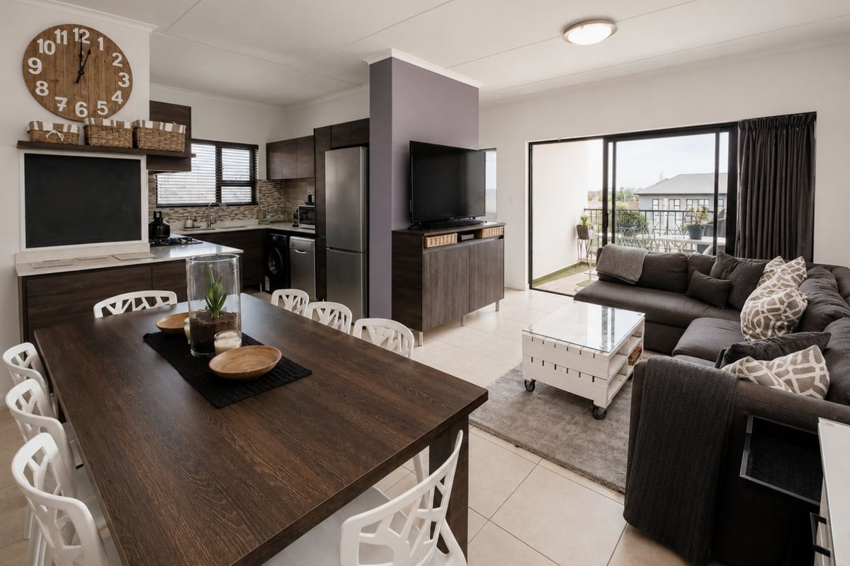 Spacious Greenstone aparment with Open Plan Living and extras! - Photo 2