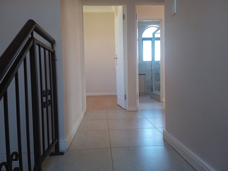 Elegant 3 bedroom Family Home for sale in Ifafi - Photo 9