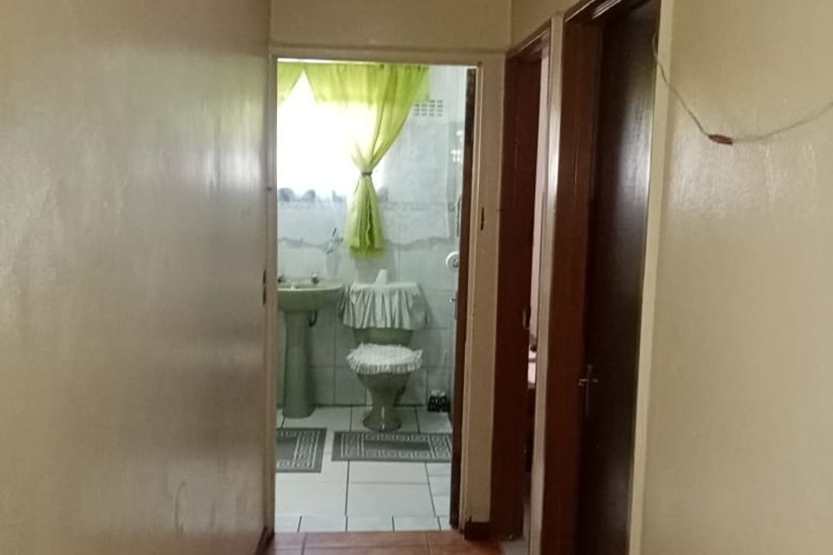 3 bedroom house for sale - Photo 3