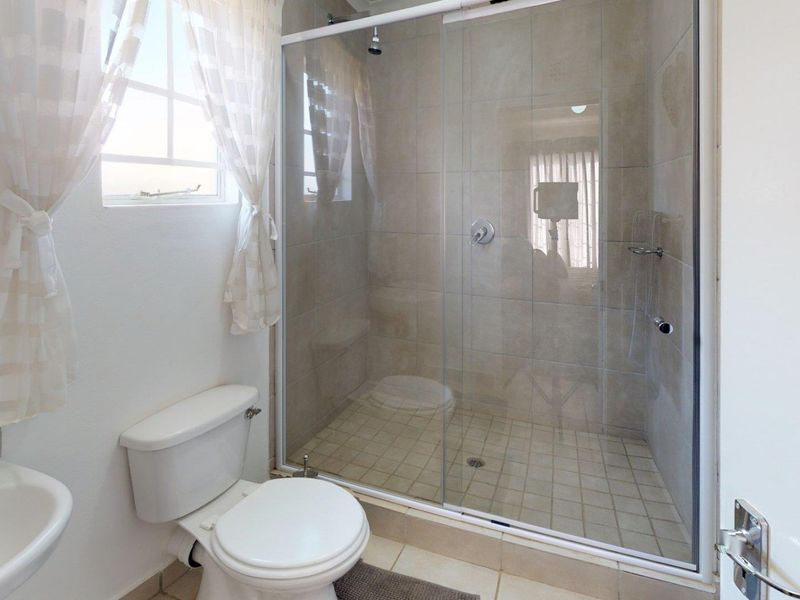 Stunning 3-bedroom house for sale in Sky City - Photo 8