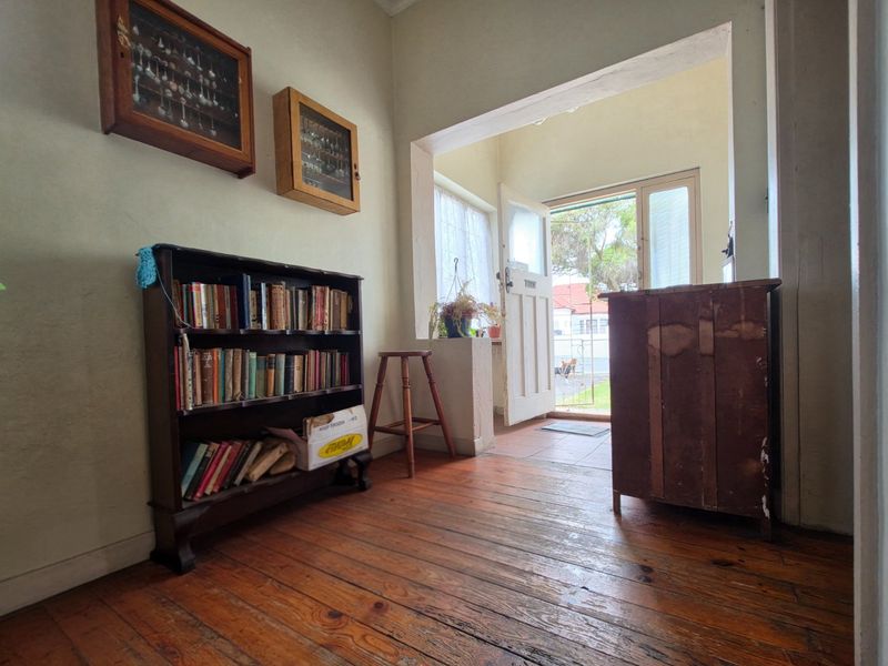 2 Bedroom Home in Goodwood - Photo 7