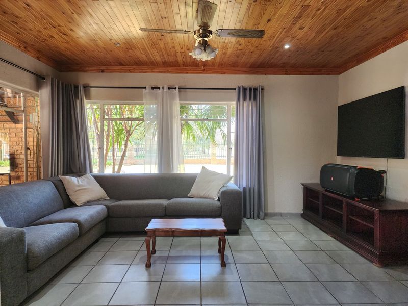 3 BEDROOM HOUSE IN FLIMIEDA - Photo 5