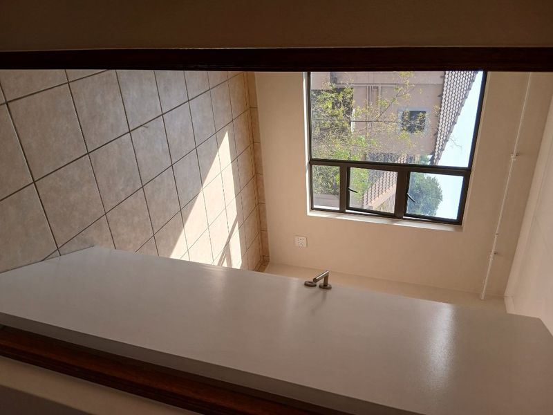 3 bedroom duplex to let available 30 June 2026 - Photo 5