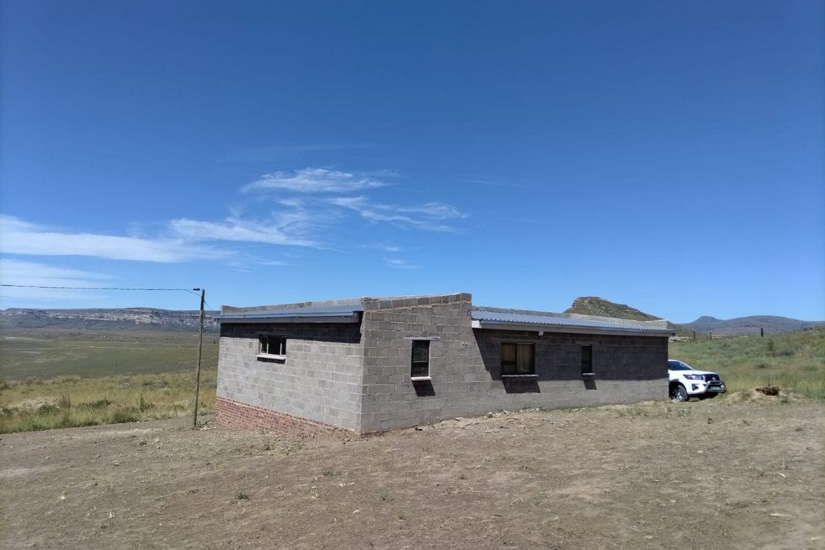 5HA Small Holding with Dwelling for Sale - Ideal for Small-Scale Farming - Photo 5