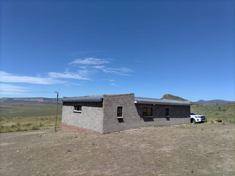 5HA Small Holding with Dwelling for Sale - Ideal for Small-Scale Farming - Photo 5