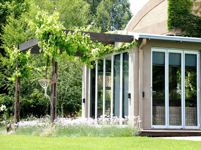 Exquisite Contemporary Family Residence with Breathtaking Natural Surroundings - Photo 1
