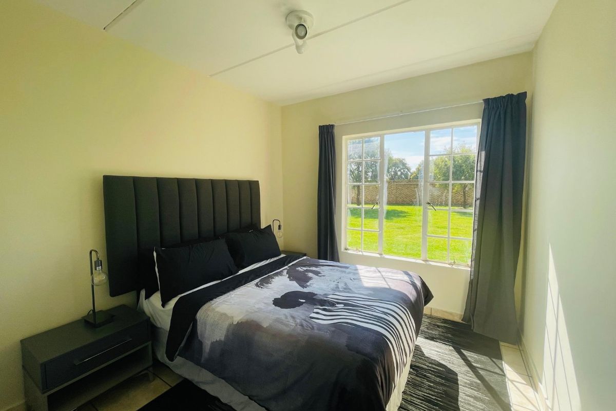 Modern 1 Bedroom Apartments for Sale at Golden Oaks – No Transfer or Bond Costs! - Photo 5