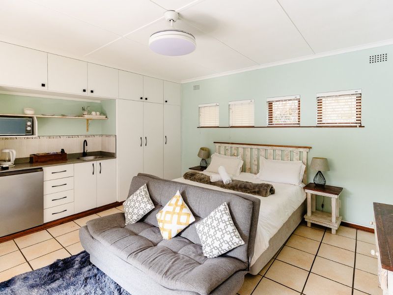 Prime Position With Income Options And Sea Views   - Photo 6