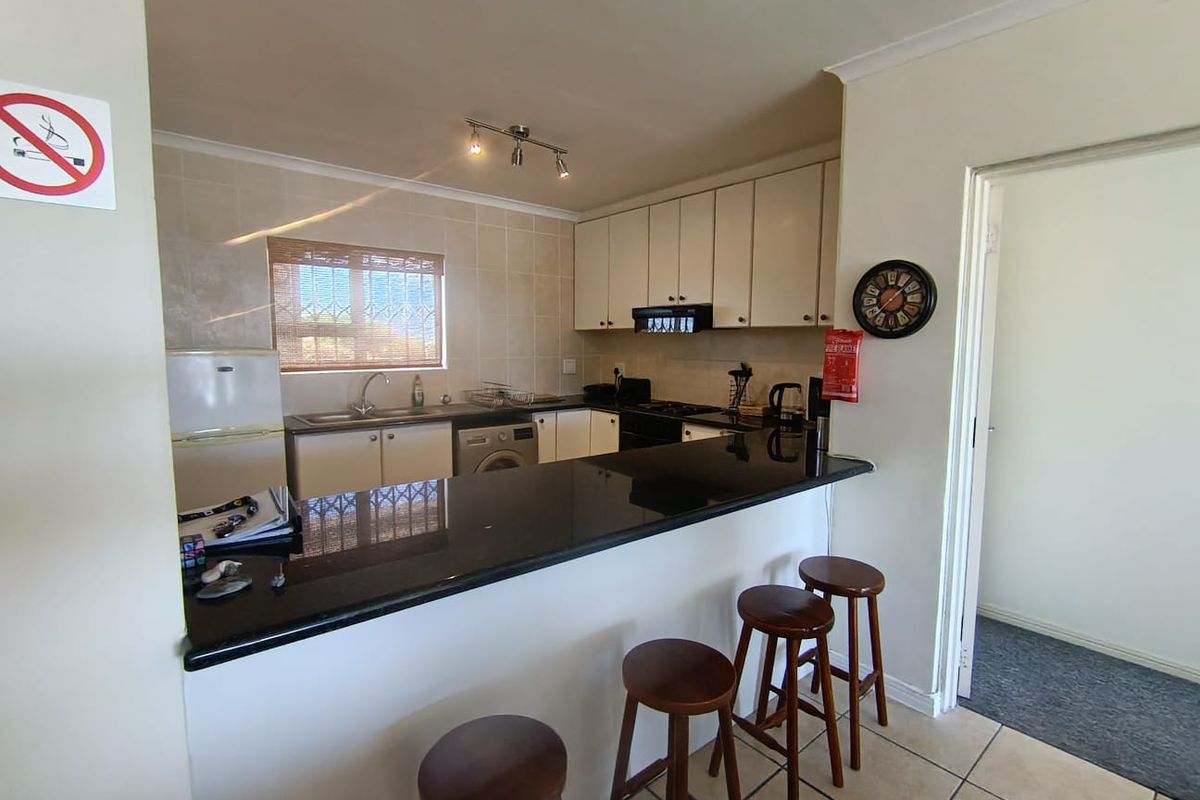 Luxury Coastal Lifestyle Apartment - 2 - Bedroom Apartment - Photo 5