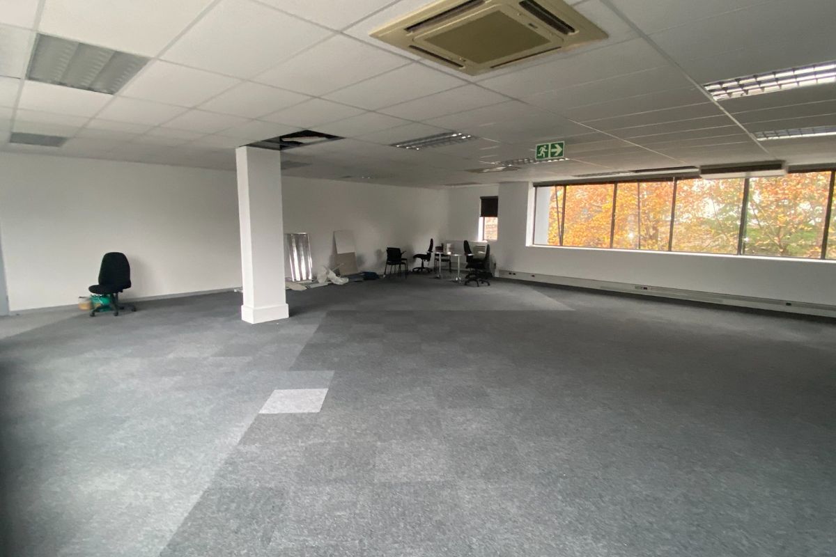 310m2 Commercial  to Let in Newlands  - Photo 4
