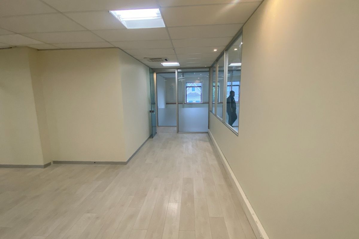 415 Commercial Space to Let in Newlands - Photo 5