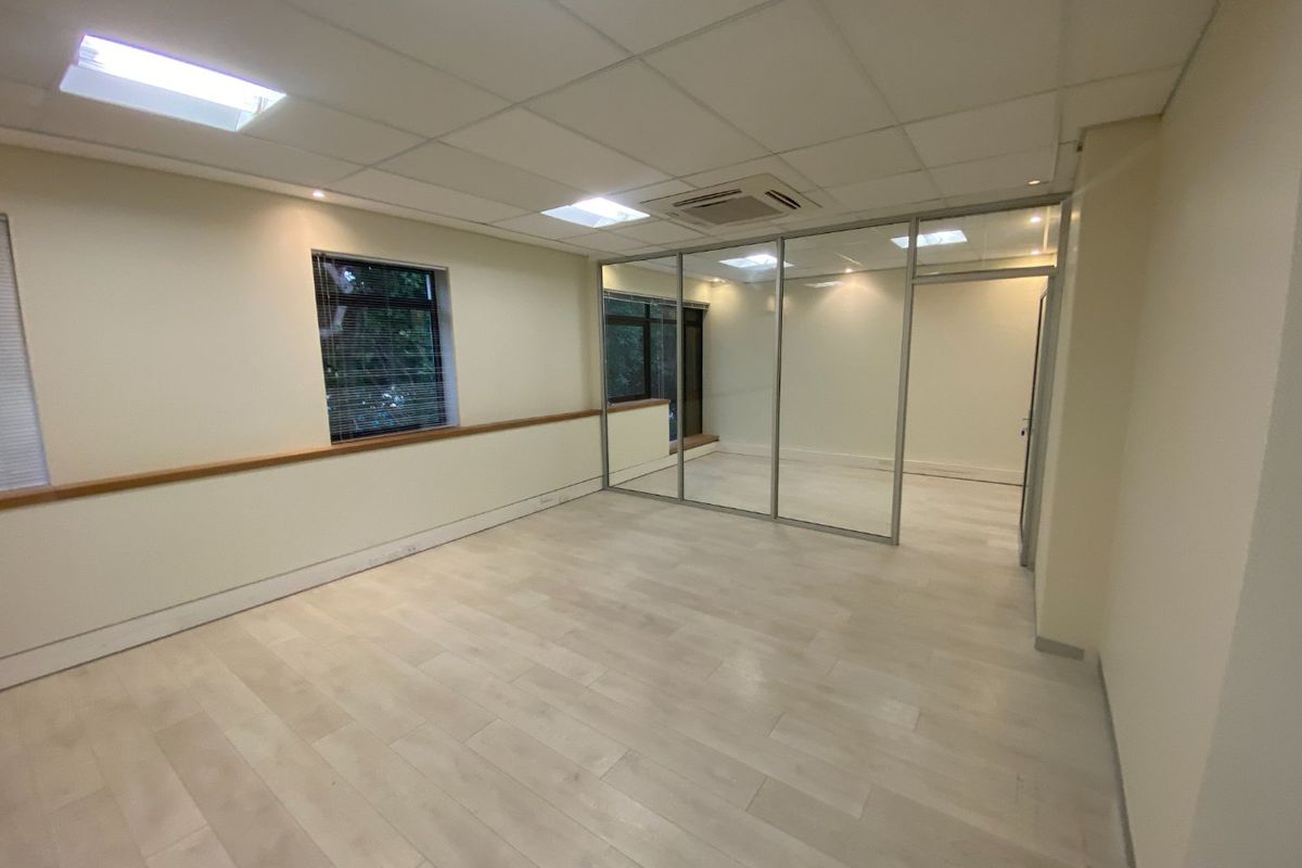 415 Commercial Space to Let in Newlands - Photo 4